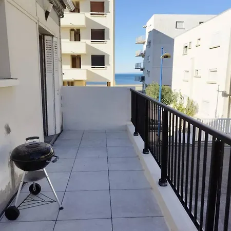 As15280 - P3 Face à La Avec Garage Privé à 2 Pas Du Centre *
